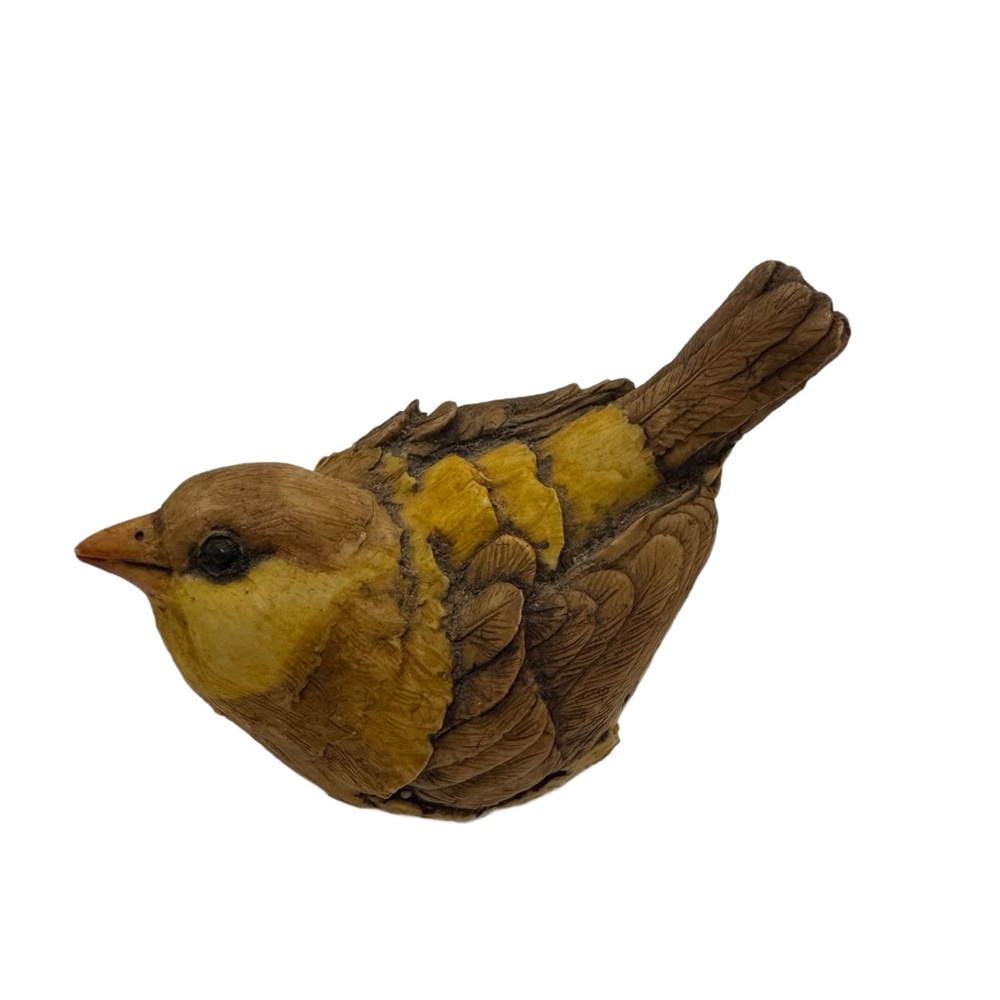 Vintage Wren Poly resin Bird Figurine